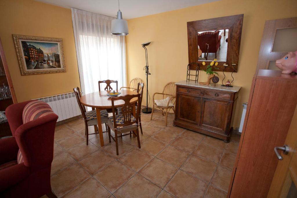 Apartamentos Maribel Calaceite Phòng bức ảnh